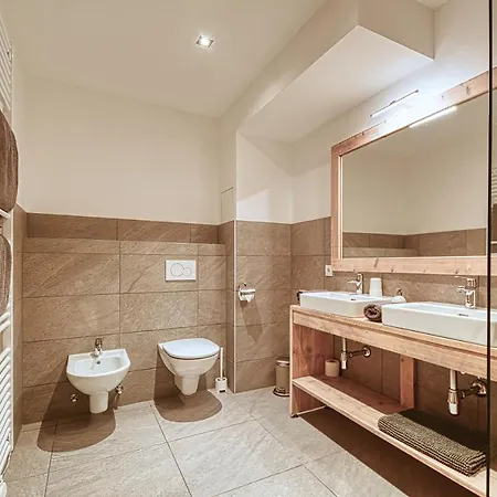 Nockberge Apartment *